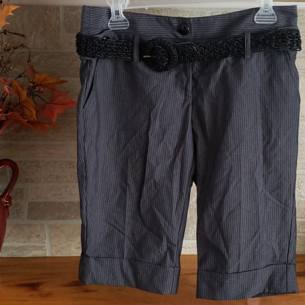 Dress capris